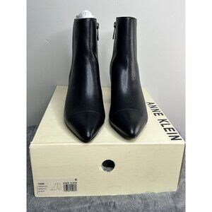 Woman's Boots Anne Klein Boyce Boot sz 10M
